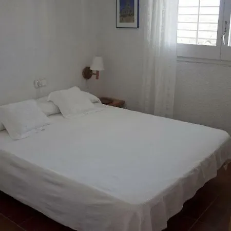 Casa Con Encanto Y Jardin Amplio En Holiday home Cadaques