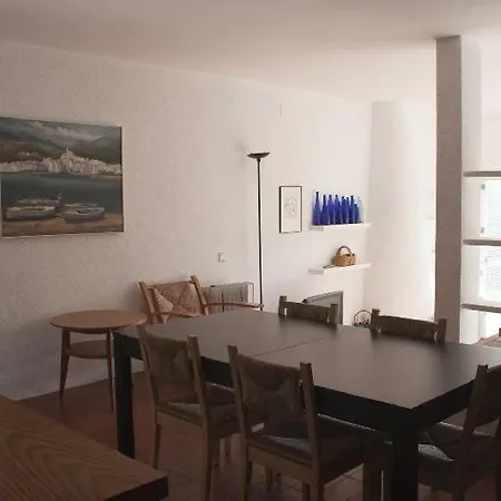Holiday home Casa Con Encanto Y Jardin Amplio En Cadaques